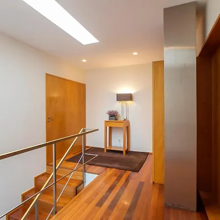 Moderna Casa De Ferias Com Piscina Privada Esposende