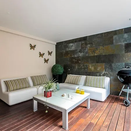 Moderna Casa De Ferias Com Piscina Privada Esposende